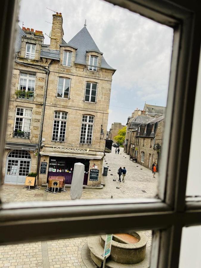Eglantine 14 Appartement Centre Historique De Dinan Extérieur photo
